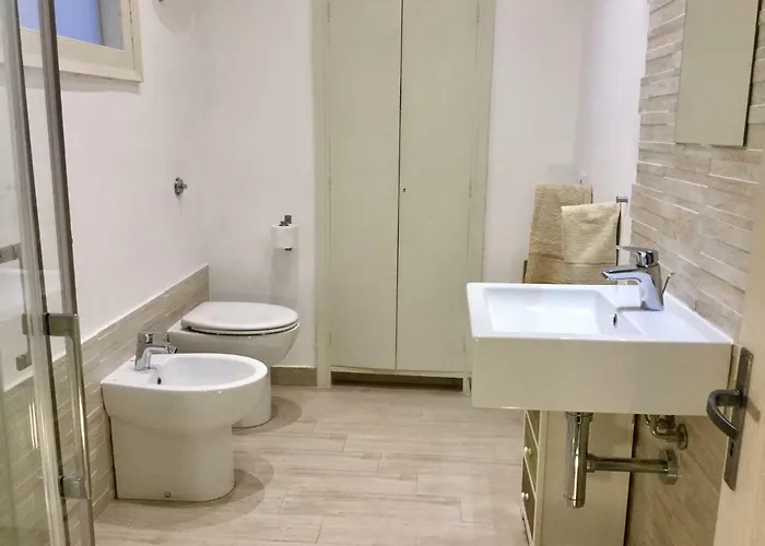 Re Borbone Daire Cefalù